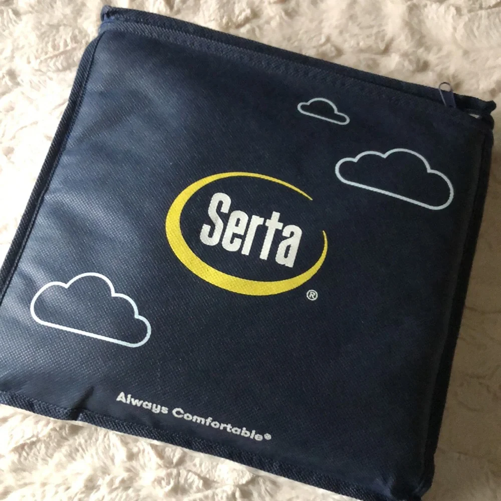 SERTA Comfort Knit TWIN Mattress Protector - White